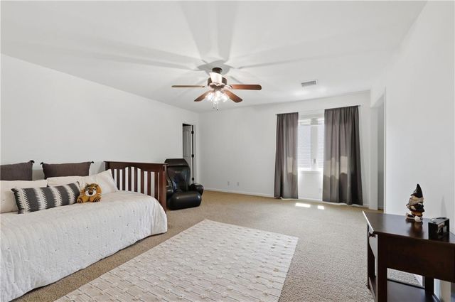 14775 NW 66th Terrace, Parkville, MO 64152