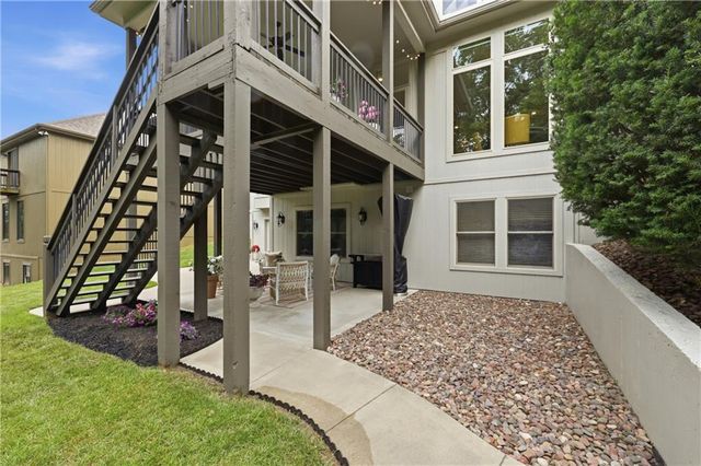14775 NW 66th Terrace, Parkville, MO 64152