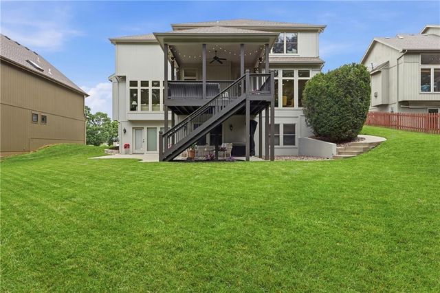 14775 NW 66th Terrace, Parkville, MO 64152