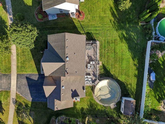 502 Saratoga Court, Oswego, IL 60543