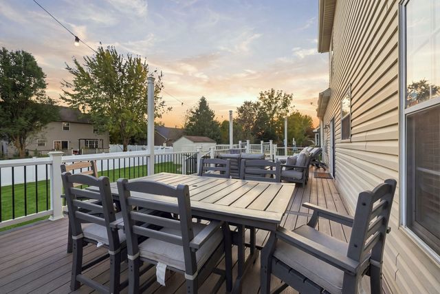 502 Saratoga Court, Oswego, IL 60543