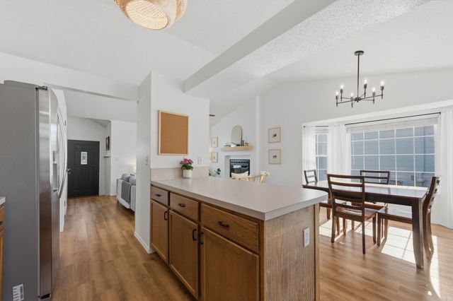 2537 E Cambridge Ct, Park City, KS 67219