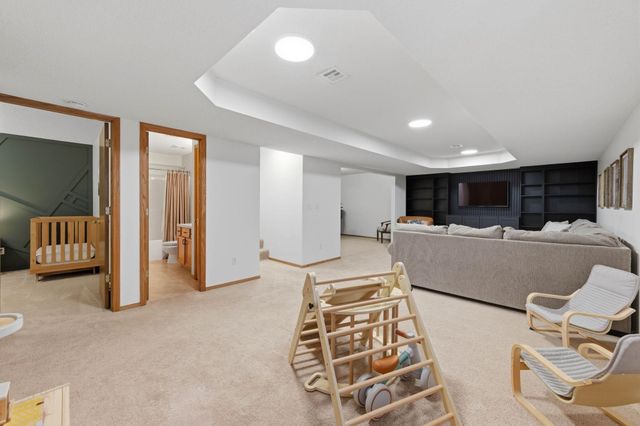 2537 E Cambridge Ct, Park City, KS 67219
