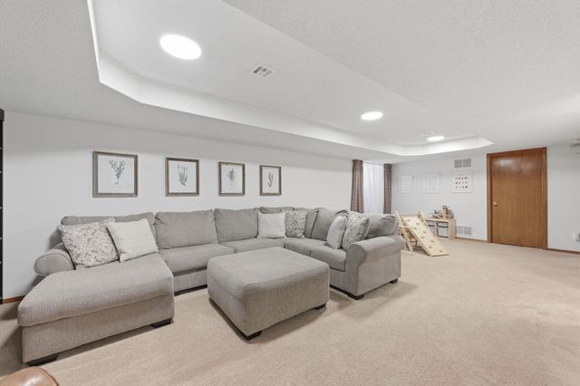 2537 E Cambridge Ct, Park City, KS 67219