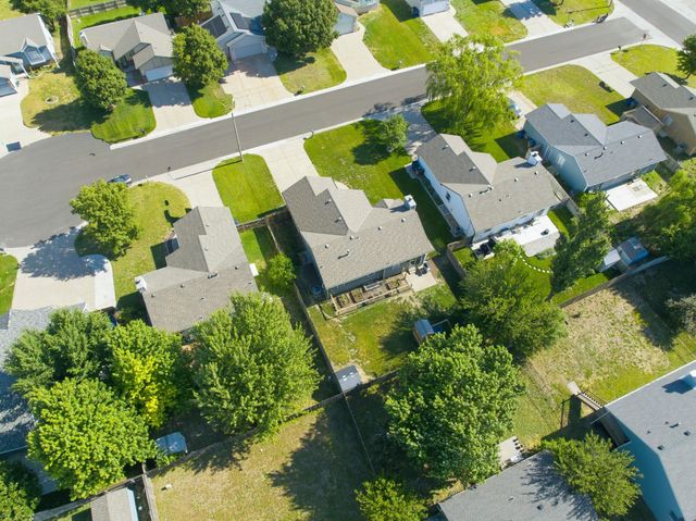2537 E Cambridge Ct, Park City, KS 67219