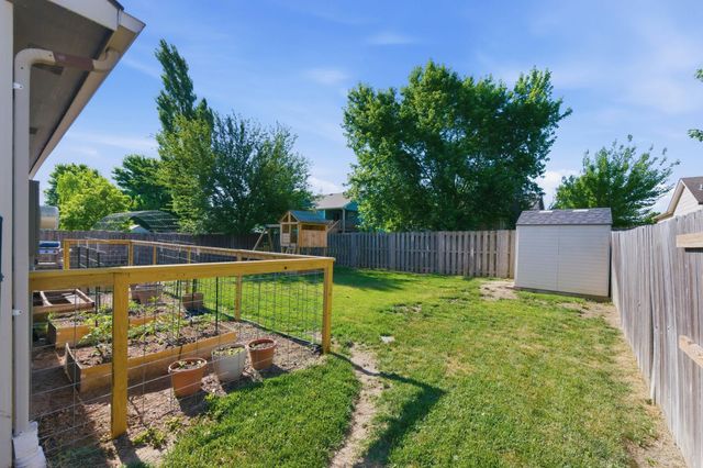 2537 E Cambridge Ct, Park City, KS 67219