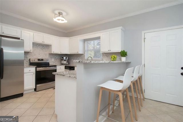 1051 Ada Avenue NW, Atlanta, GA 30318