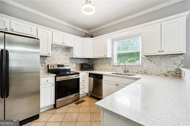 1051 Ada Avenue NW, Atlanta, GA 30318