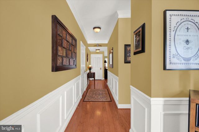 300 REAGAN DR, Sellersville, PA 18960