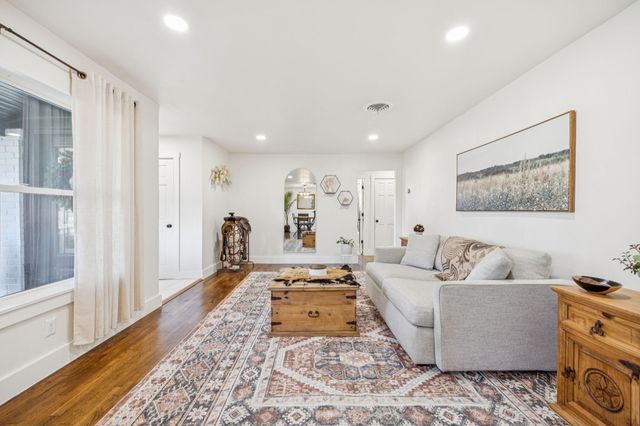 207 Joe White Street, Rockwall, TX 75087