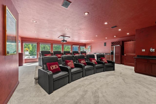 17980 Gambier Road, Mount Vernon, OH 43050