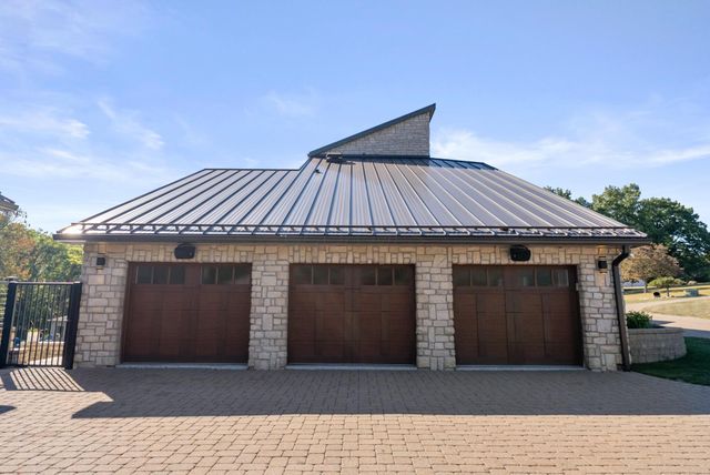 17980 Gambier Road, Mount Vernon, OH 43050