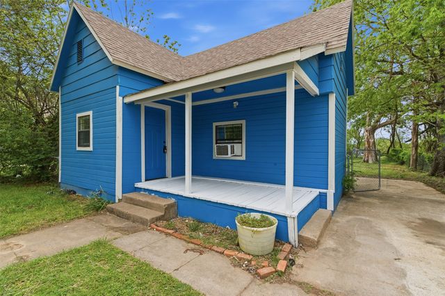 127 E Walker Street, Denison, TX 75021
