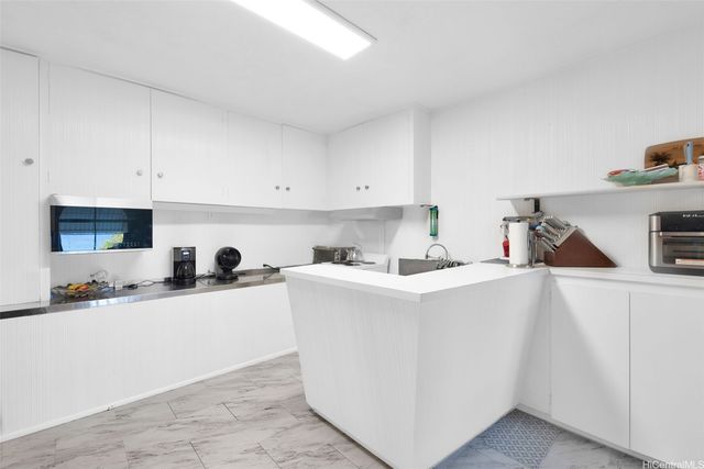 3647 Diamond Head Road, Honolulu, HI 96816