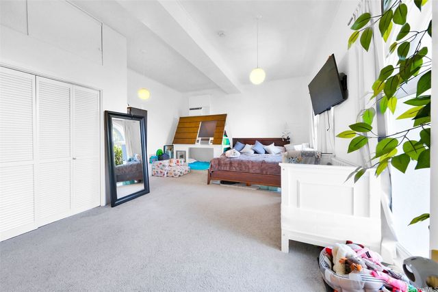 3647 Diamond Head Road, Honolulu, HI 96816