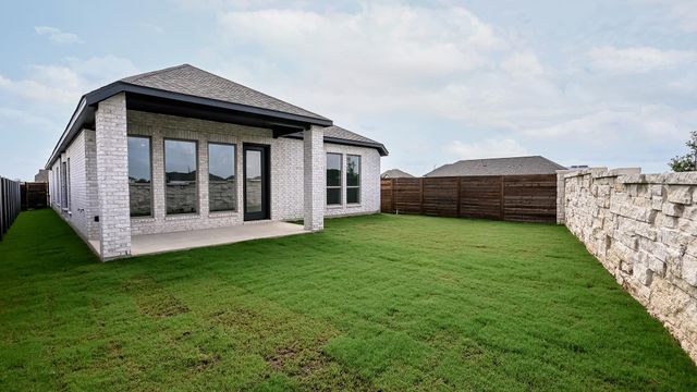 307 Watersong BND, Lockhart, TX 78644