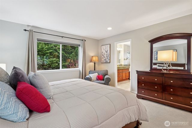 206 Pasco Drive NE, Renton, WA 98059