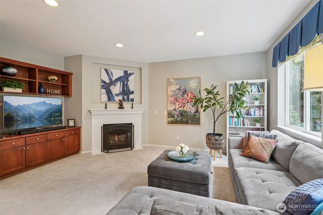 206 Pasco Drive NE, Renton, WA 98059