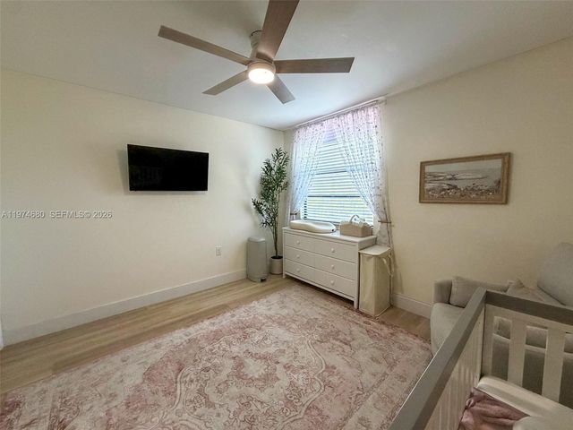 1709 Whitehall Dr 405, Davie, FL 33324