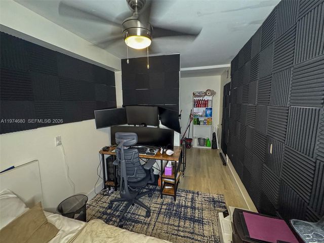 1709 Whitehall Dr 405, Davie, FL 33324