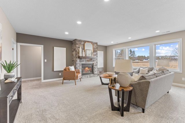 17961 Staples Street NE, Ham Lake, MN 55304