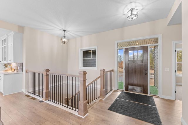 17961 Staples Street NE, Ham Lake, MN 55304
