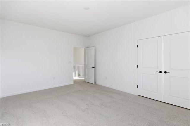 721 Crestfield DR, Chesapeake, VA 23320