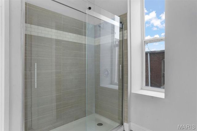 2705 Wyoming Street, St Louis, MO 63118