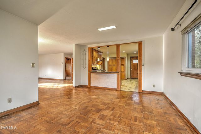 1621 Belmeade Drive, Kingsport, TN 37664