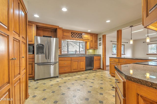 1621 Belmeade Drive, Kingsport, TN 37664