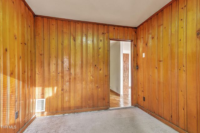 1621 Belmeade Drive, Kingsport, TN 37664