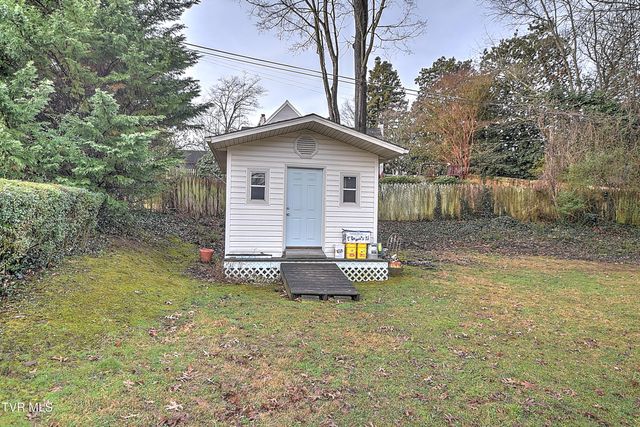 1621 Belmeade Drive, Kingsport, TN 37664