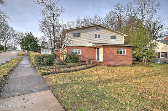 1621 Belmeade Drive, Kingsport, TN 37664