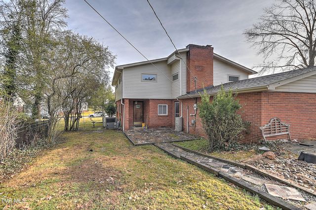 1621 Belmeade Drive, Kingsport, TN 37664