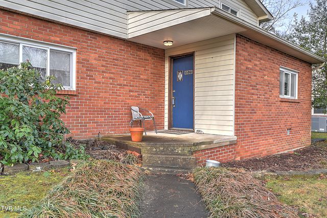 1621 Belmeade Drive, Kingsport, TN 37664