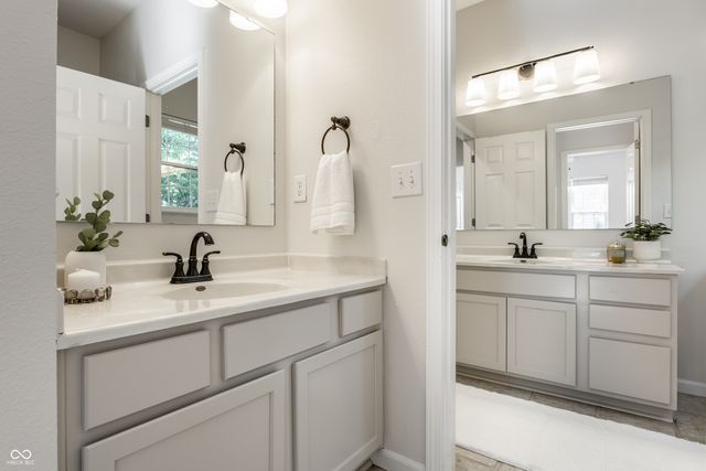 15542 Clearbrook Street, Westfield, IN 46074