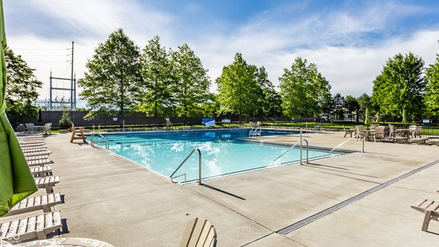 15542 Clearbrook Street, Westfield, IN 46074