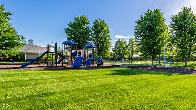 15542 Clearbrook Street, Westfield, IN 46074