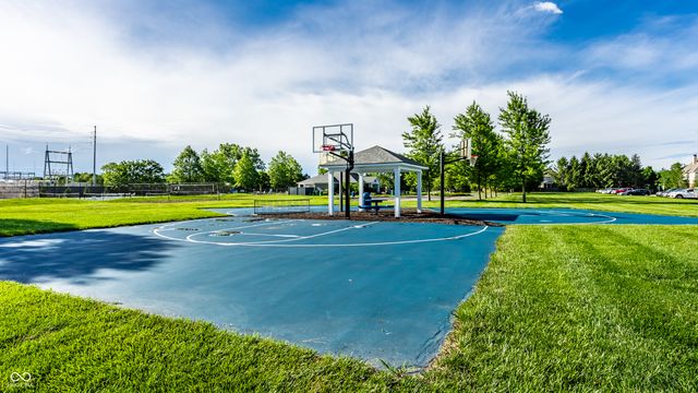 15542 Clearbrook Street, Westfield, IN 46074