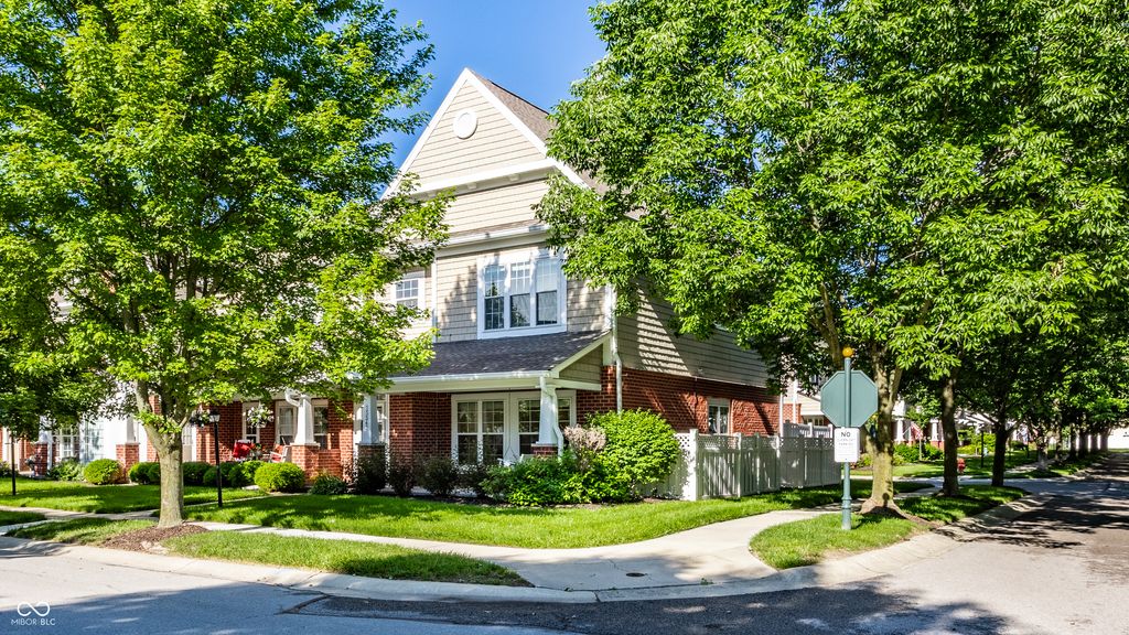 15542 Clearbrook Street, Westfield, IN 46074