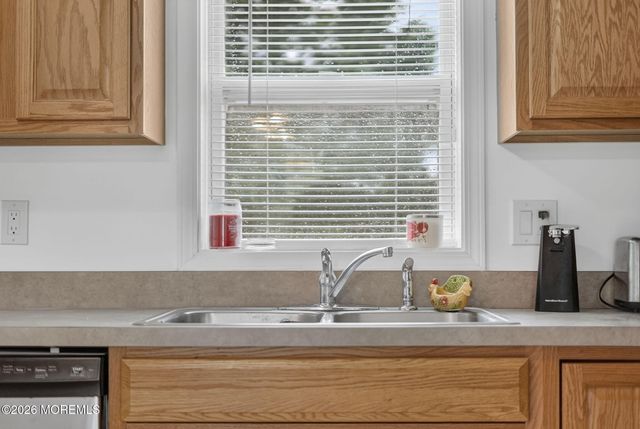 907 Harris Avenue, Union Beach, NJ 07735