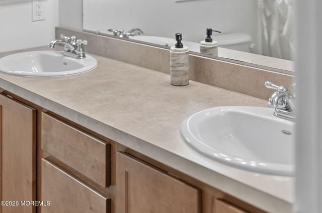 907 Harris Avenue, Union Beach, NJ 07735