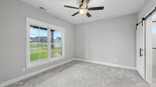 7902 Wagon Trail Ct, Louisville, KY 40291