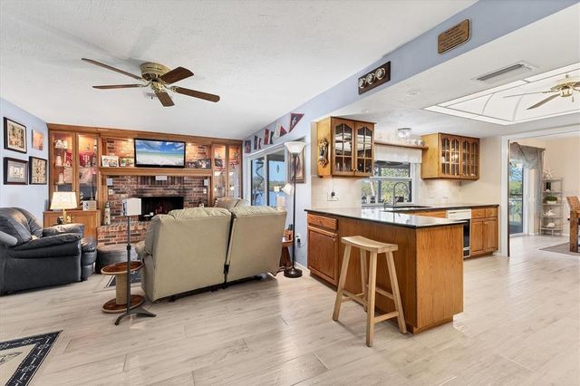 5206 18TH AVENUE E, Bradenton, FL 34208