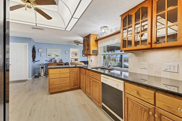 5206 18TH AVENUE E, Bradenton, FL 34208