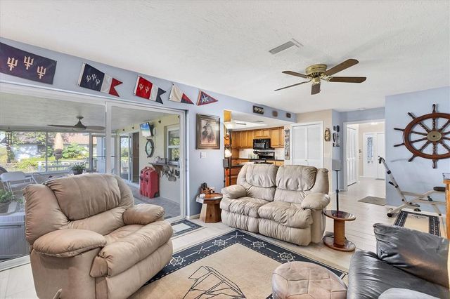 5206 18TH AVENUE E, Bradenton, FL 34208