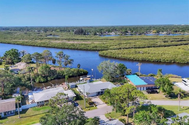 5206 18TH AVENUE E, Bradenton, FL 34208