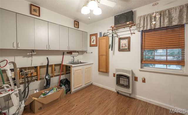 20 Berryman Cutoff Road, Steelville, MO 65565