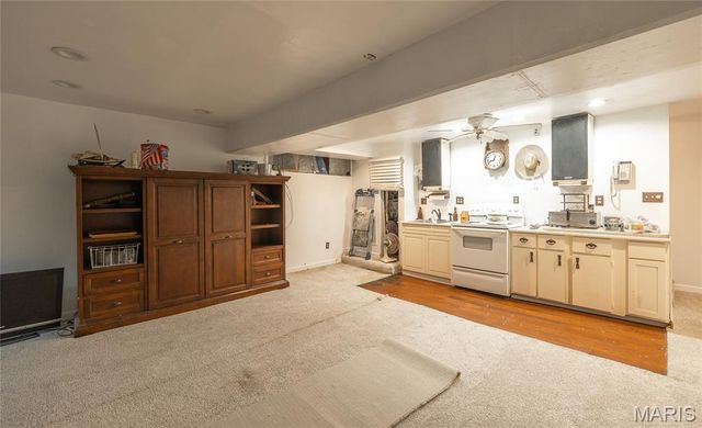 20 Berryman Cutoff Road, Steelville, MO 65565