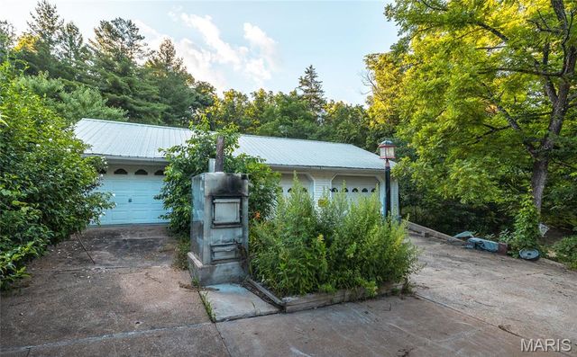 20 Berryman Cutoff Road, Steelville, MO 65565